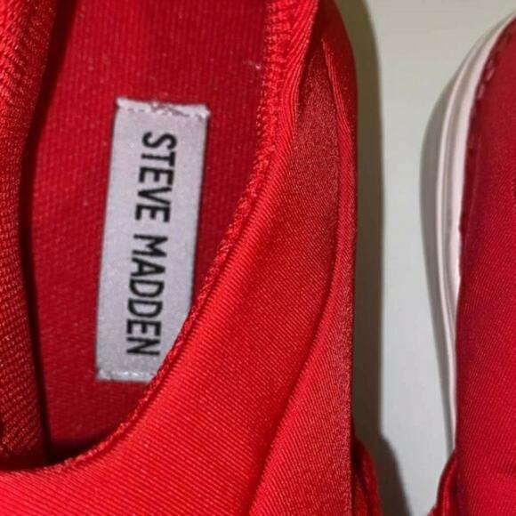 Steven Madden Lancer Sneakers - Picture 8 of 11